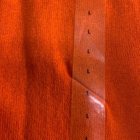 Gap light front button waist sweater. - Picture 7 of 10